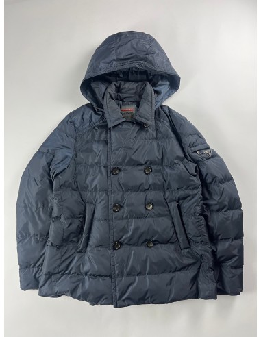 Prada Triangle Logo Puffer Jacket FW 2013 - XL chez Cornerstreet bien 